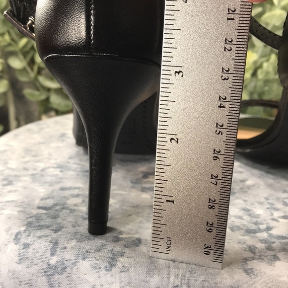 Time and Tru Black Opened Up One Band 3” Heels Women’s 7M 🖤✨Like NEW✨🖤 - Picture 6 of 11